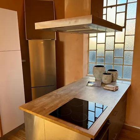 Slow Being In Apartament