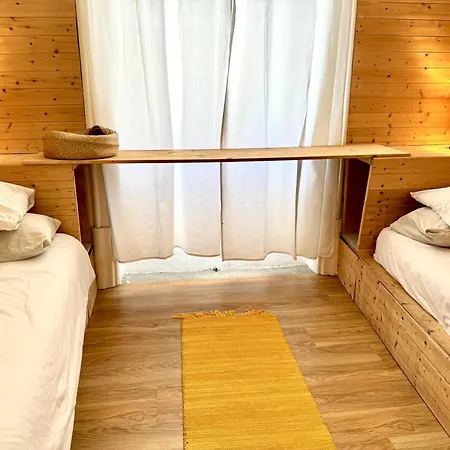 Slow Being In Apartament *