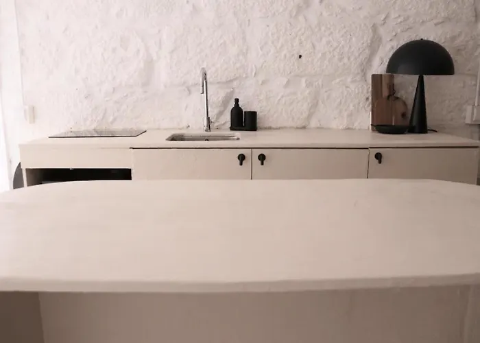 Slow Being In Appartamento *