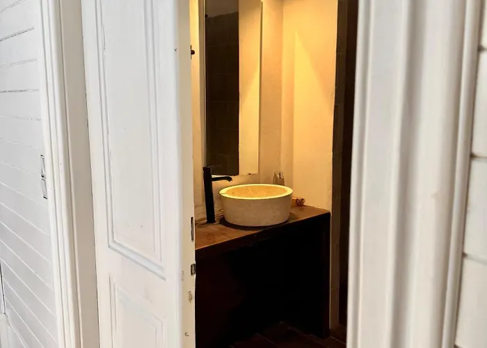 Slow Being In Matosinhos (Porto)